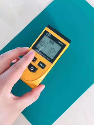 ESD ยาง Mat Roll 1m / 1.2m ความกว้าง ESD ยาง Mat โต๊ะ