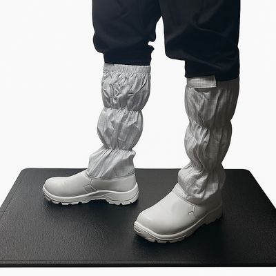 แผ่นยาง ESD ป้องกันไฟฟ้าสถิต พร้อมชั้น PVC สองชั้นและพื้นผิวด้านบนลายเปลือกไม้ ให้ความสบายตามหลักสรีรศาสตร์และการกันลื่น