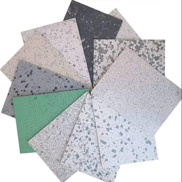 แผ่นพื้น PVC ที่นําต่อกันสภาพสติ แผ่นพื้น Vinyl ด้านใน กระเบื้อง Anti-Static PVC Floor